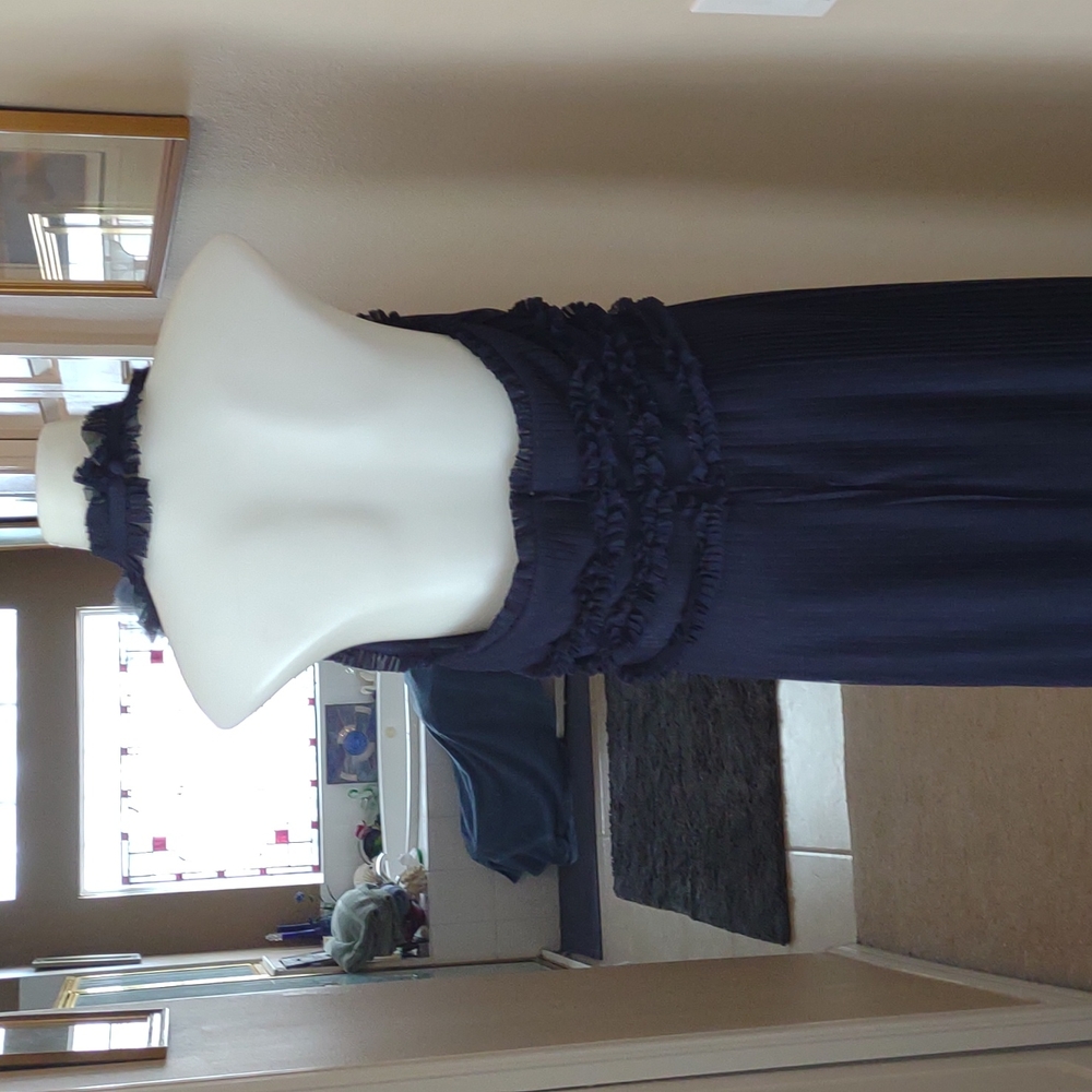 Js Collections Navy Pleated & Ruffled Halter Gown… - image 7